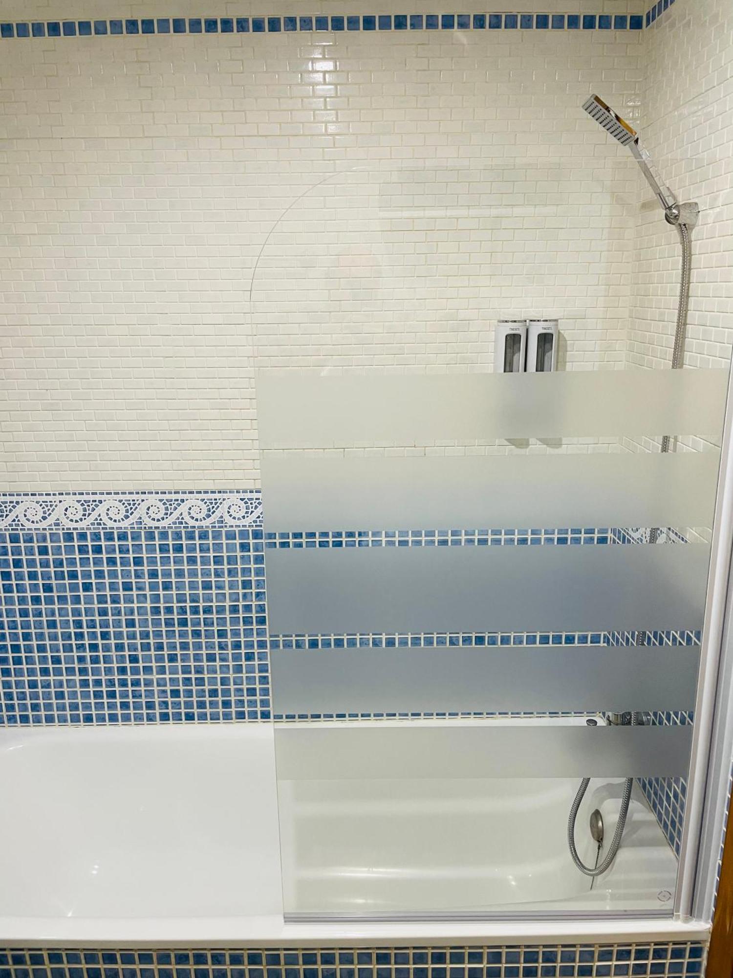 Apartamento La Torre 1337 Precioso, Moderno Y Con Piscina ตอร์เรโมลิโนส ภายนอก รูปภาพ