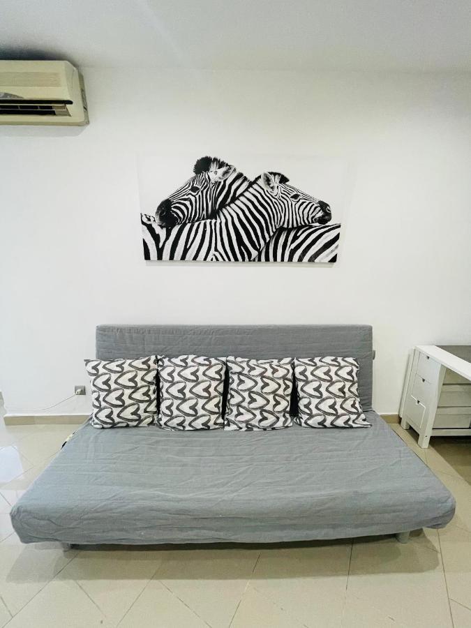 Apartamento La Torre 1337 Precioso, Moderno Y Con Piscina ตอร์เรโมลิโนส ภายนอก รูปภาพ