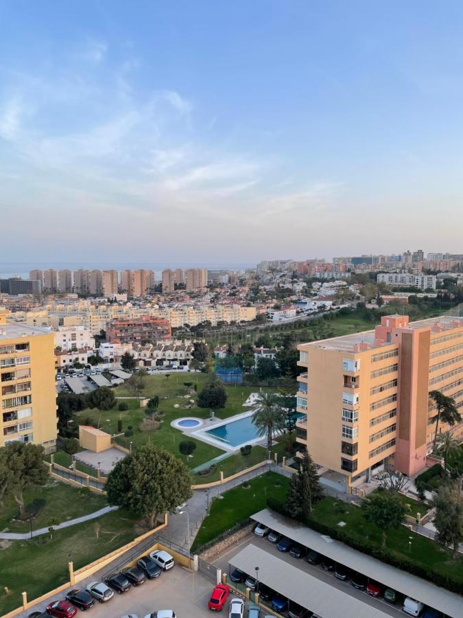 Apartamento La Torre 1337 Precioso, Moderno Y Con Piscina ตอร์เรโมลิโนส ภายนอก รูปภาพ