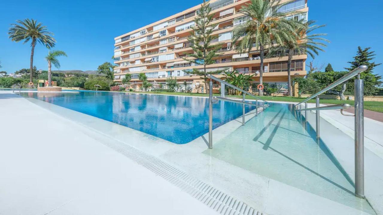 Apartamento La Torre 1337 Precioso, Moderno Y Con Piscina ตอร์เรโมลิโนส ภายนอก รูปภาพ